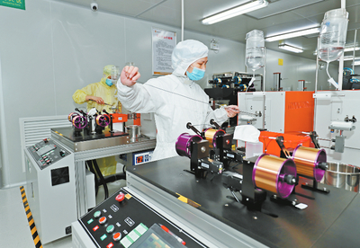 新材料技術研發 閩西日報推動產業升級的科技引擎